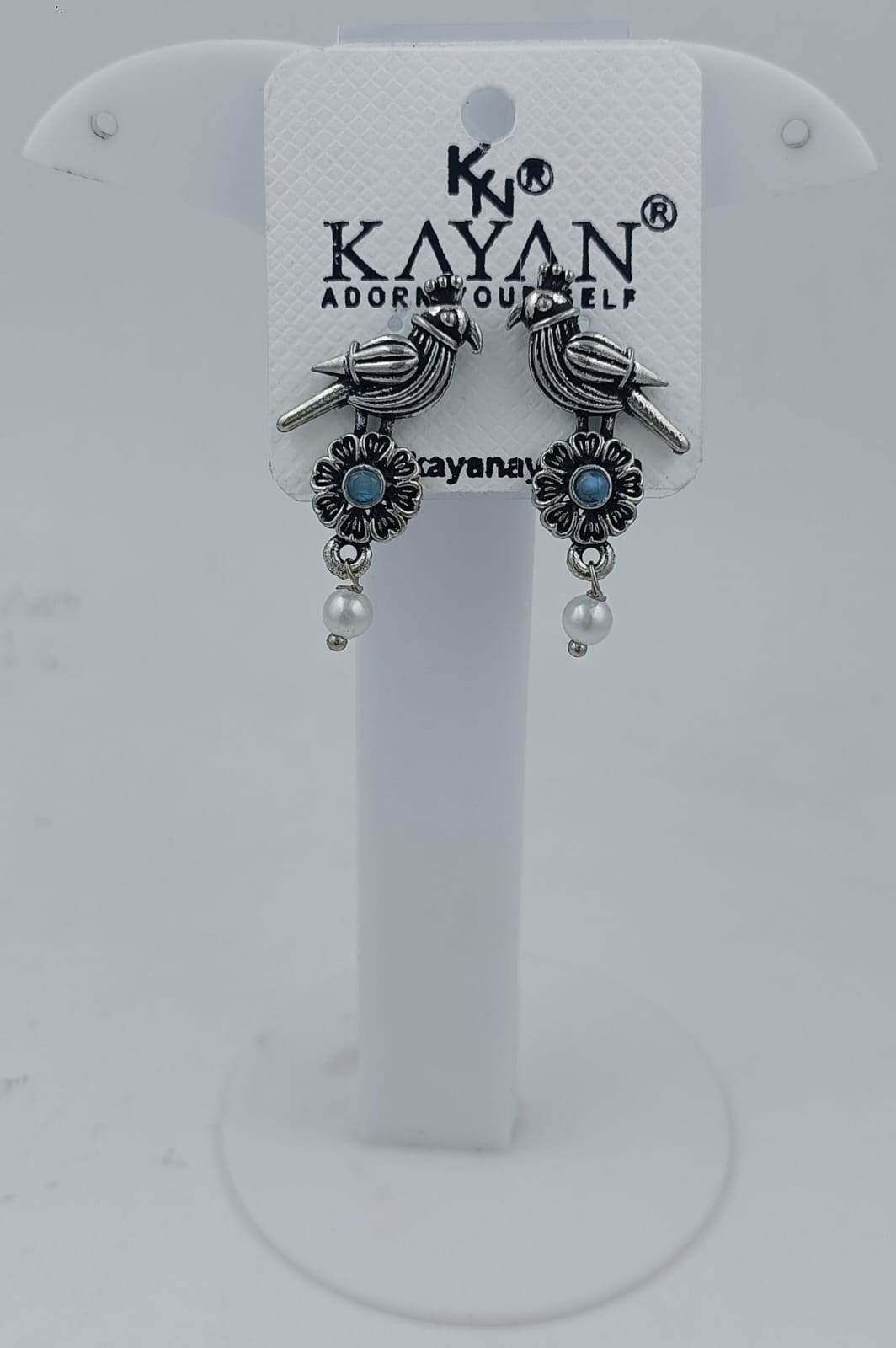 SILVER TONED HANDCRAFTED BIRD BRASS EARRING IN MUNICH