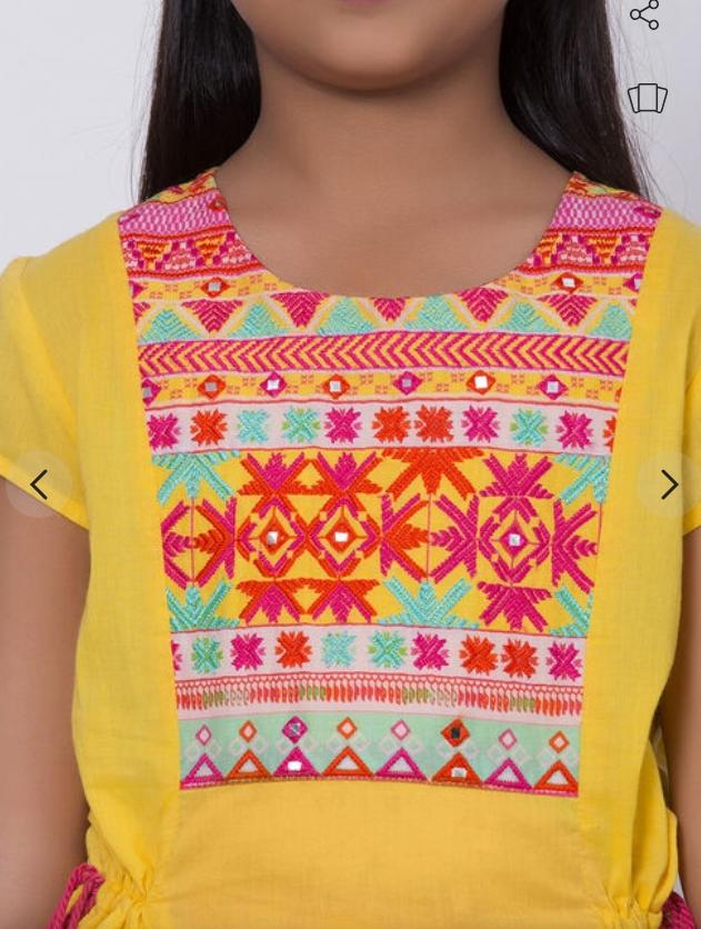 Girls Round Neck Ethnic Tunic and Dhoti Pant Set in Munich
