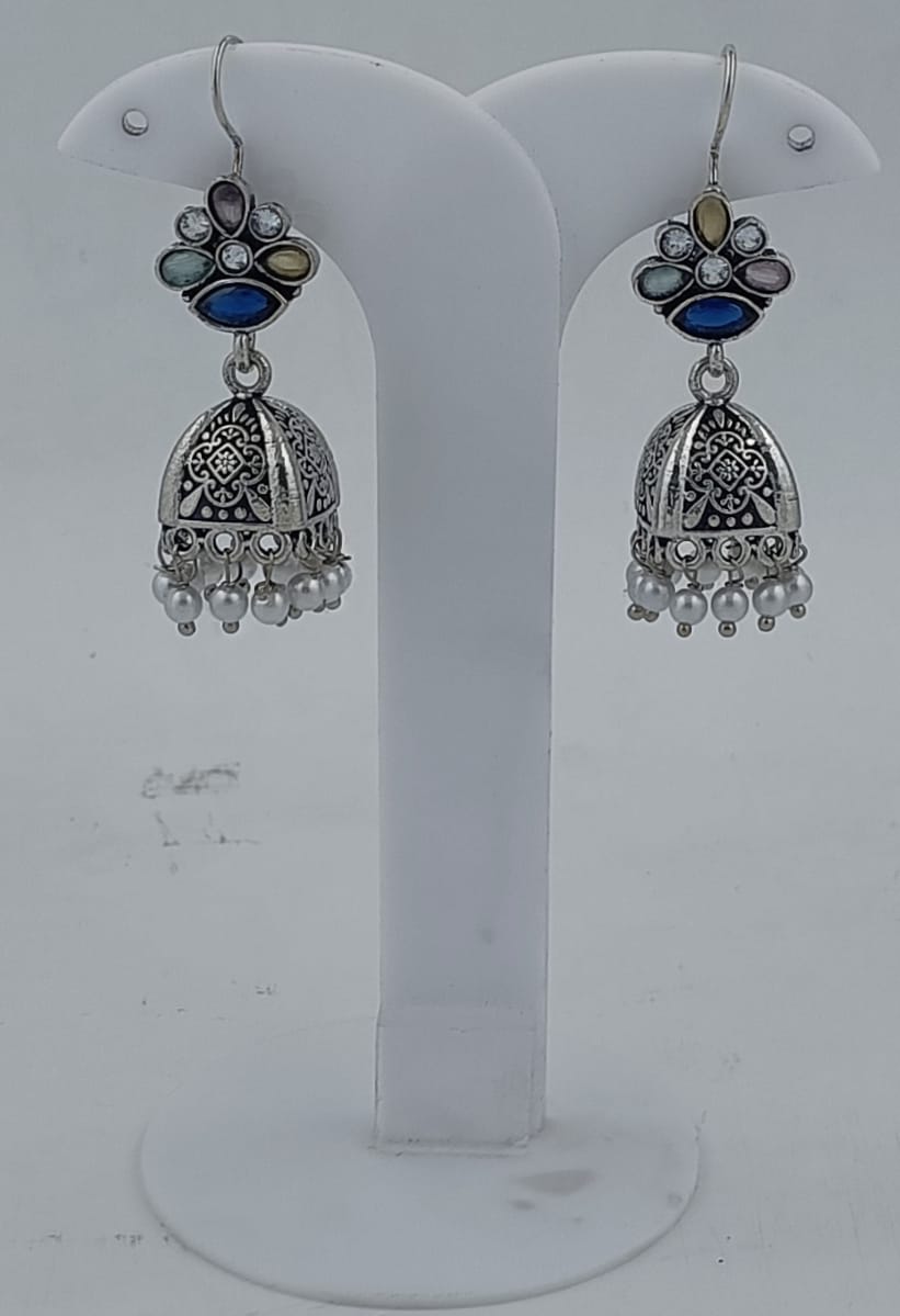 Latest and Stylish New Earrings in Germany