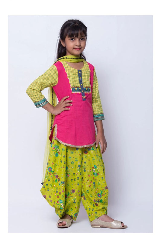 Girls Festive & Party Kurta and Dhoti Pant Set in Germany