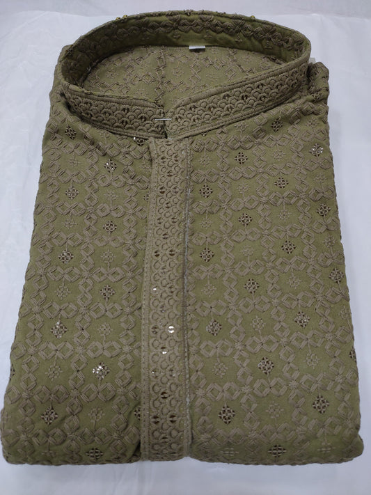 Men's Kurta Churidar with Embroidery Cotton Rayon Heena/Mehandi in Munich