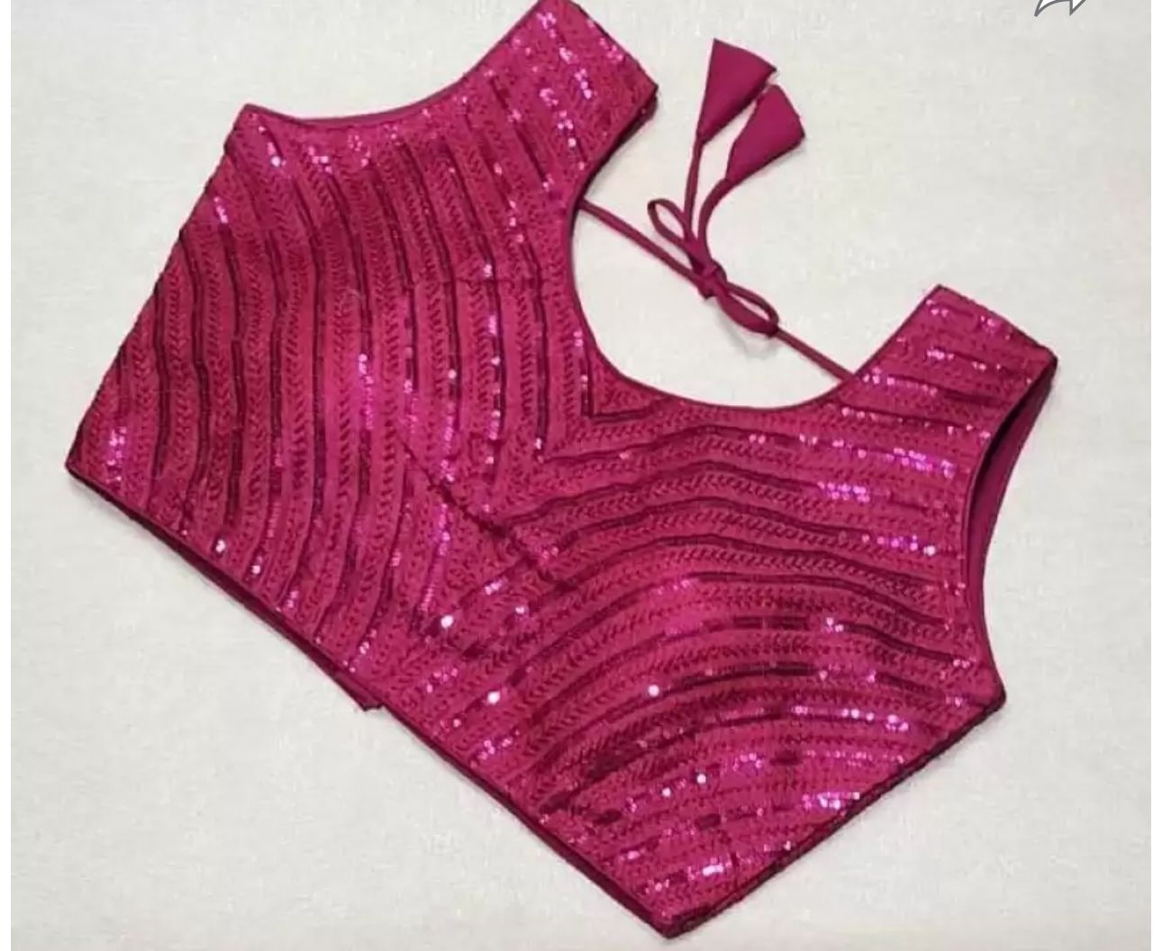 Round Neck Women Blouse in Munich