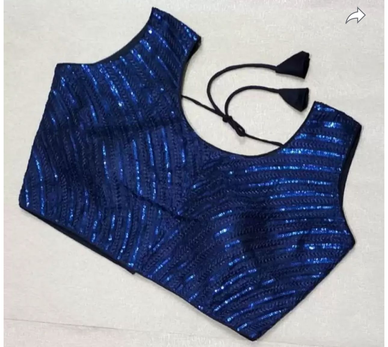 Round Neck Women Blouse in Munich