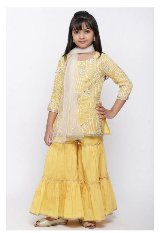 Girls Salwar Kurta Dupatta in Berlin