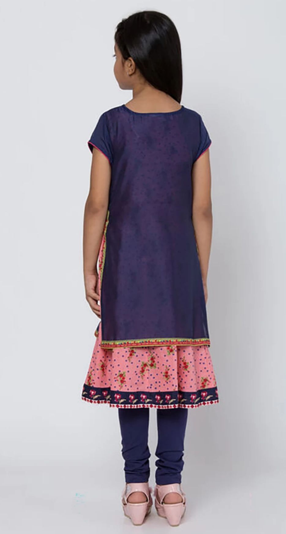 Solid Kurta, Churidar & Dupatta Set in Berlin