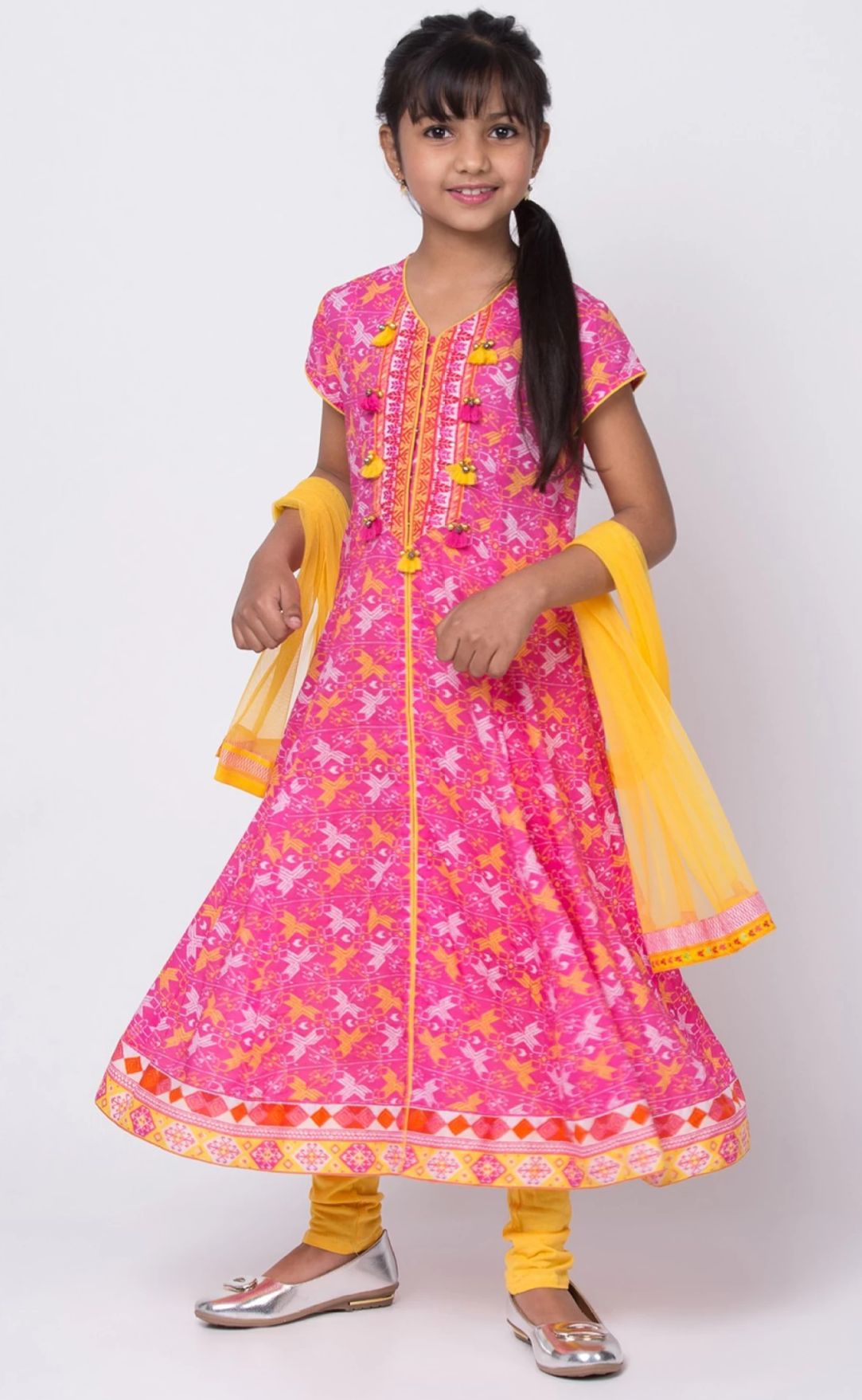 Girls Festive & Party Kurta and Churidar Set in Munich