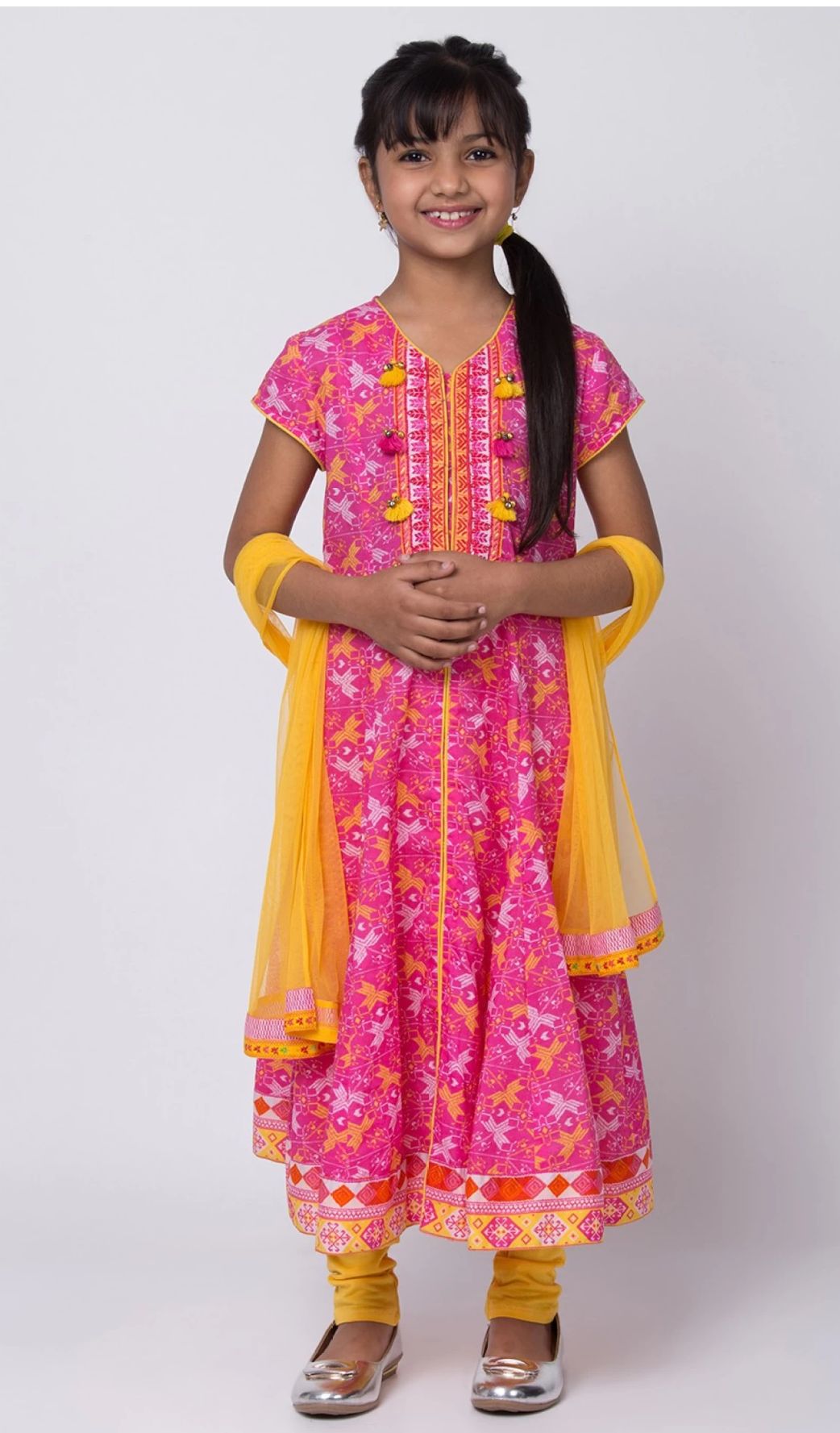 Girls Festive & Party Kurta and Churidar Set in Munich