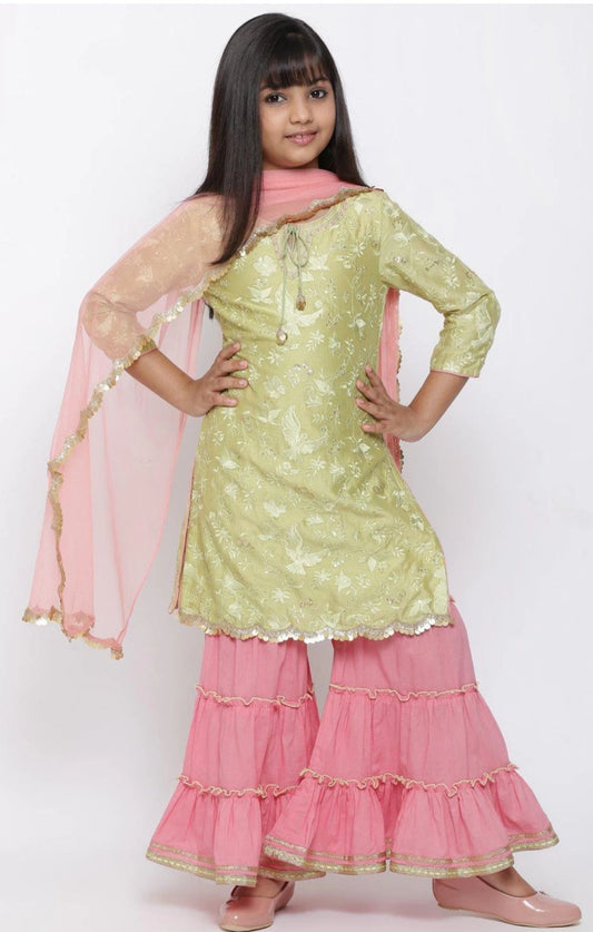 Embroidered Kurta, Churidar & Dupatta Set in Munich