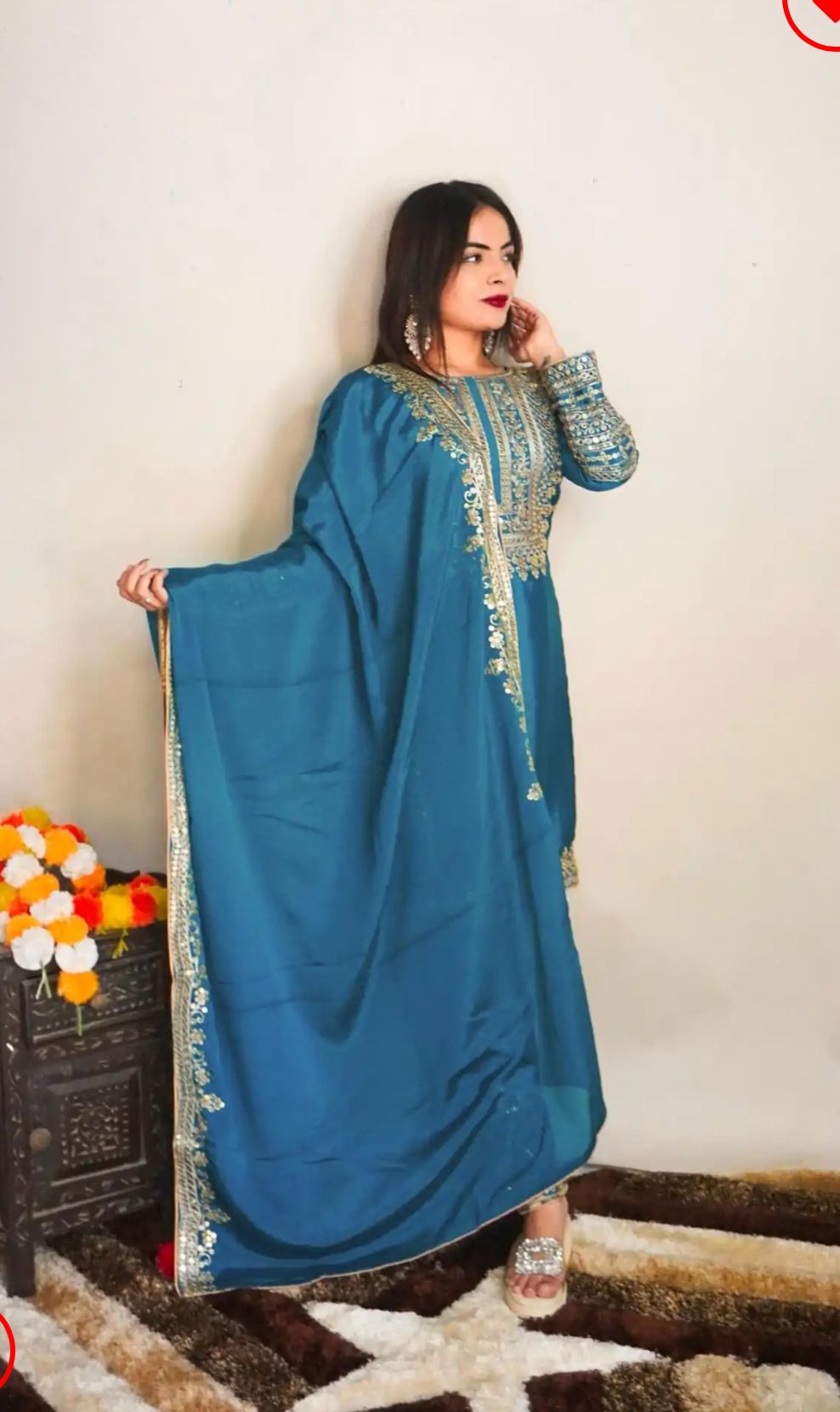 Elegant Pure Chinnon Silk Embroidery Pant Suit in Berlin