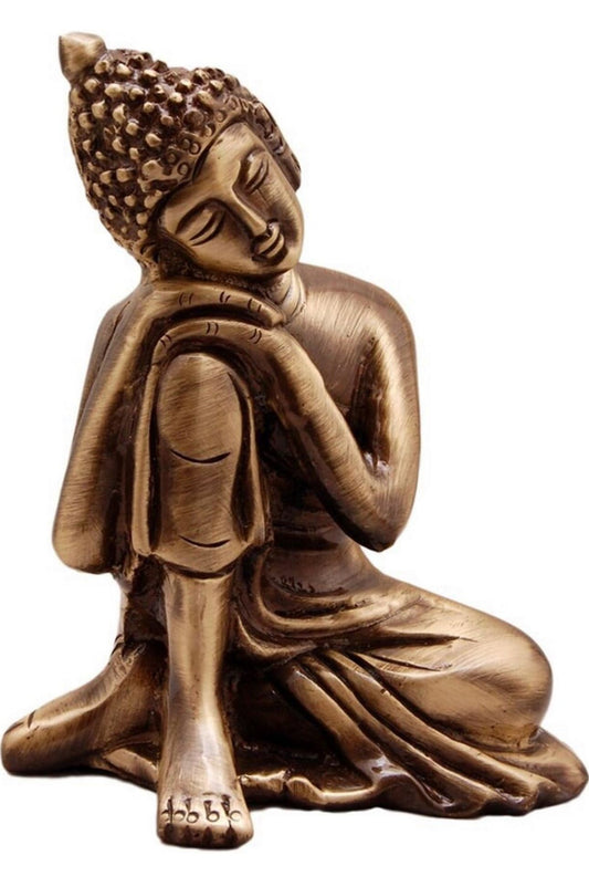 Resting Buddha on Knee Metal in Germany