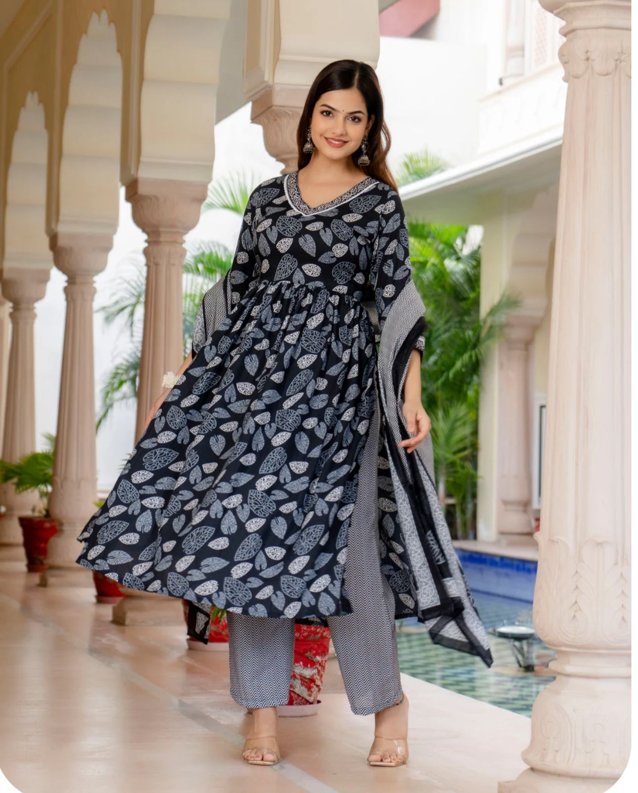 Ethnic Set Women Printed Kurta and Pant Set with Dupatta in Germany