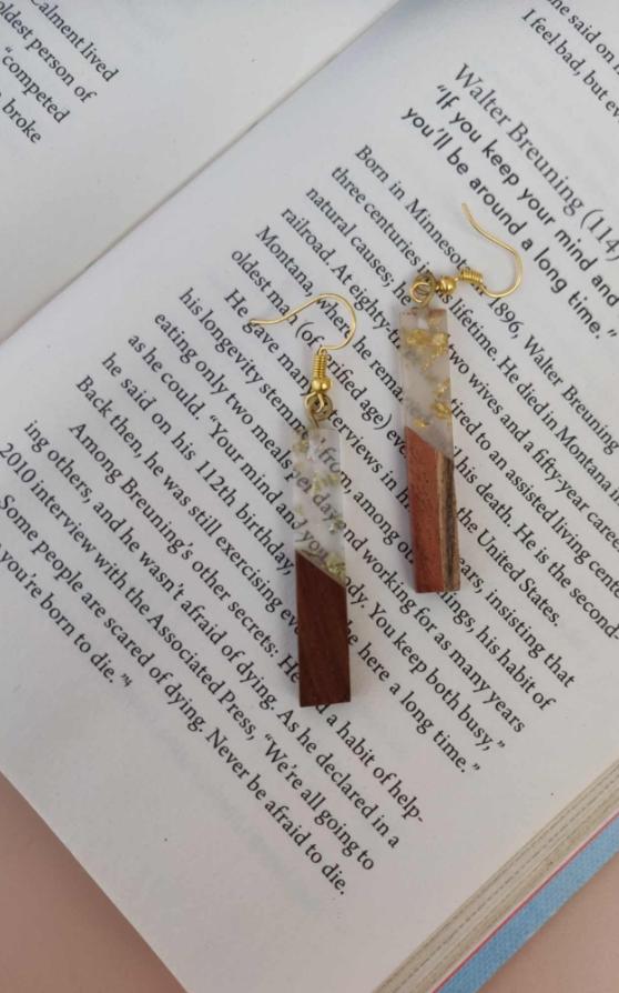 Elegant Resin Fashion Earrings for Women in Berlin