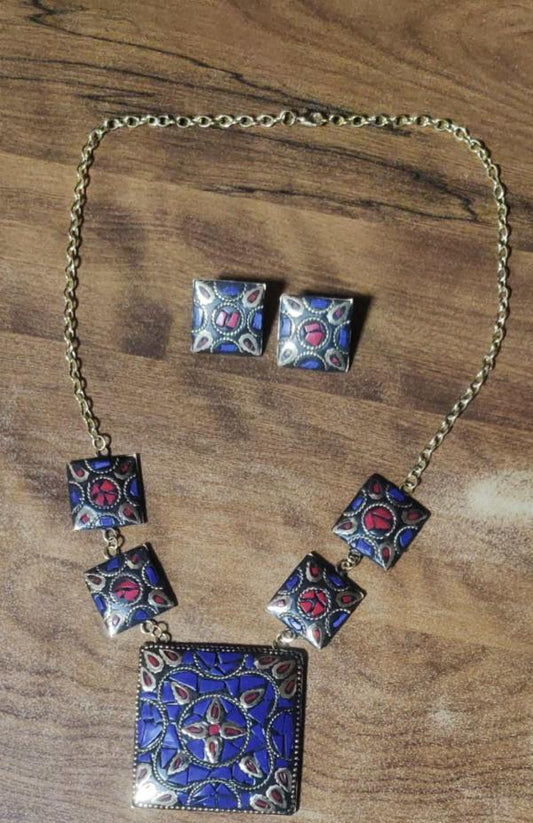 Afghani Tibetan Boho Designer Long Chain Necklace and Earrings in Berlin