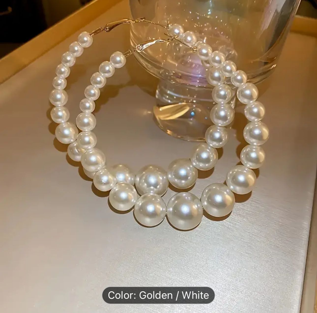 Traditional Pearl Earrings in Berlin
