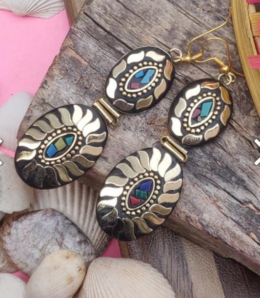 Handcrafted Handmade Antique Multicolor Oval Shaped Double Layer Laq Earrings in Munich