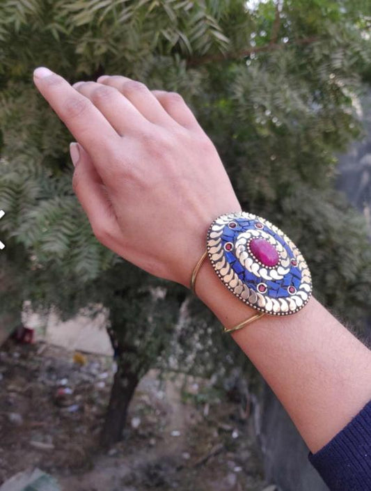 Designer Tibetan Artisans Multicolor Free Size Lac Bracelet in Germany