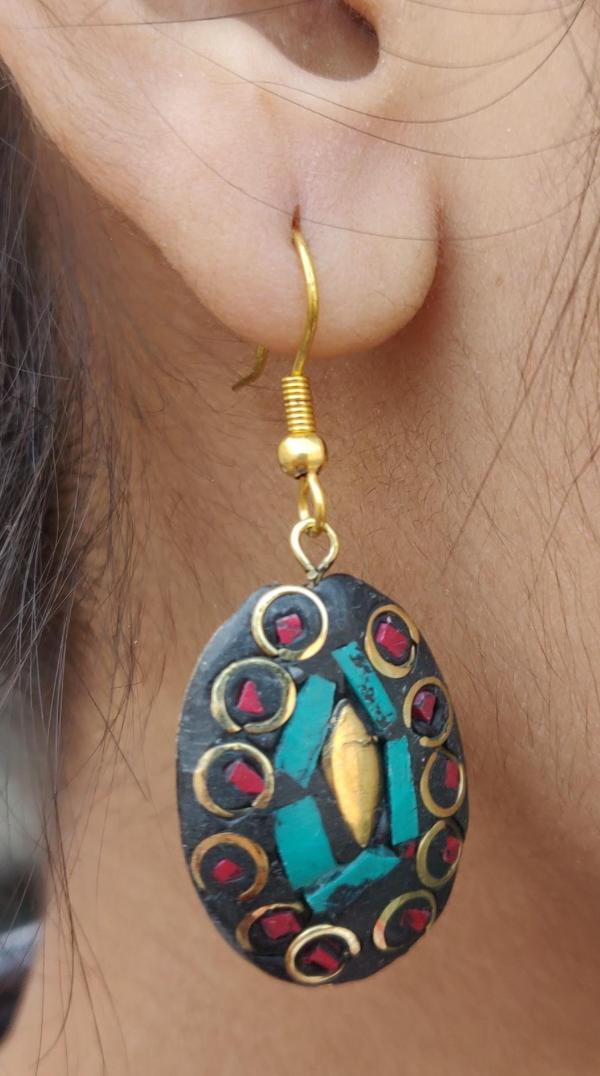 Oval Shape Vintage Handmade Laq Earring for Women and Girls in Berlin