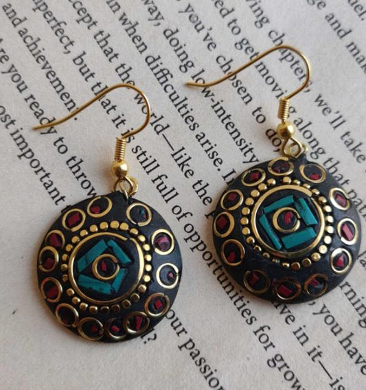Handcrafted Handmade Antique Multicolor Round Shaped Laq Earrings in Germany