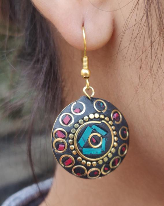 Handcrafted Handmade Antique Multicolor Round Shaped Laq Earrings in Germany