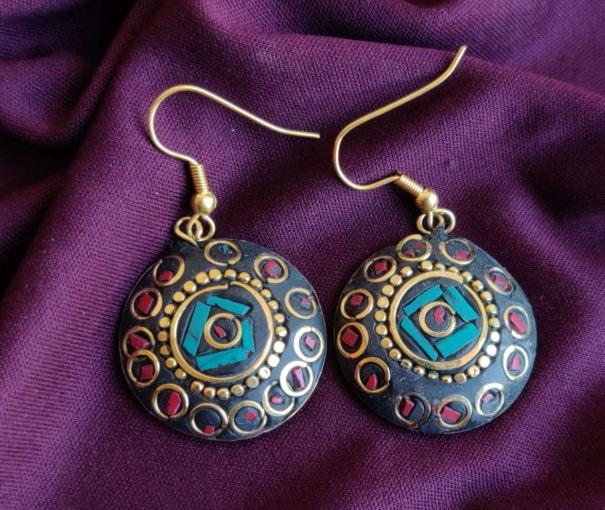 Handcrafted Handmade Antique Multicolor Round Shaped Laq Earrings in Germany