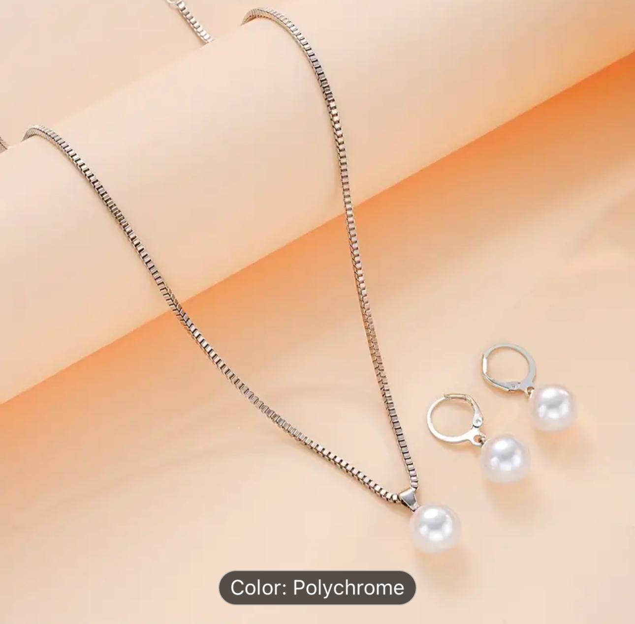 STYLISG PEARL SILVER PLATED CHAIN AND EARRINGS IN BERLIN