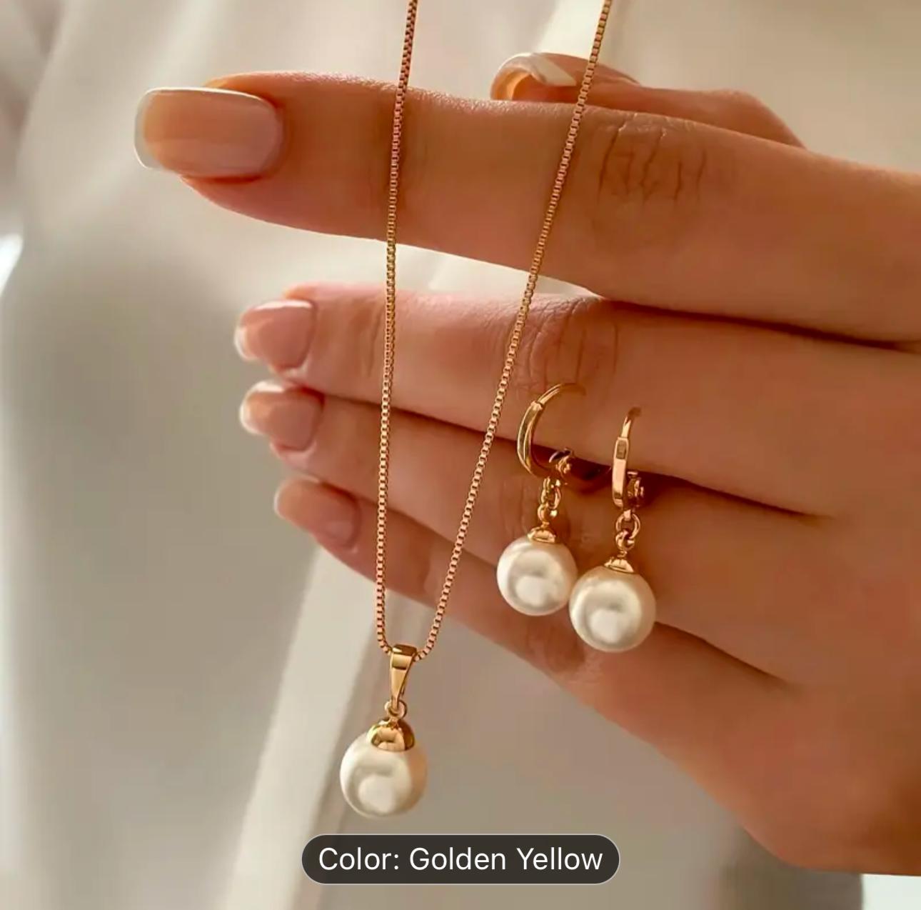 STYLISG PEARL GOLDEN PLATED CHAIN WITH EARRINGS IN GERMANY