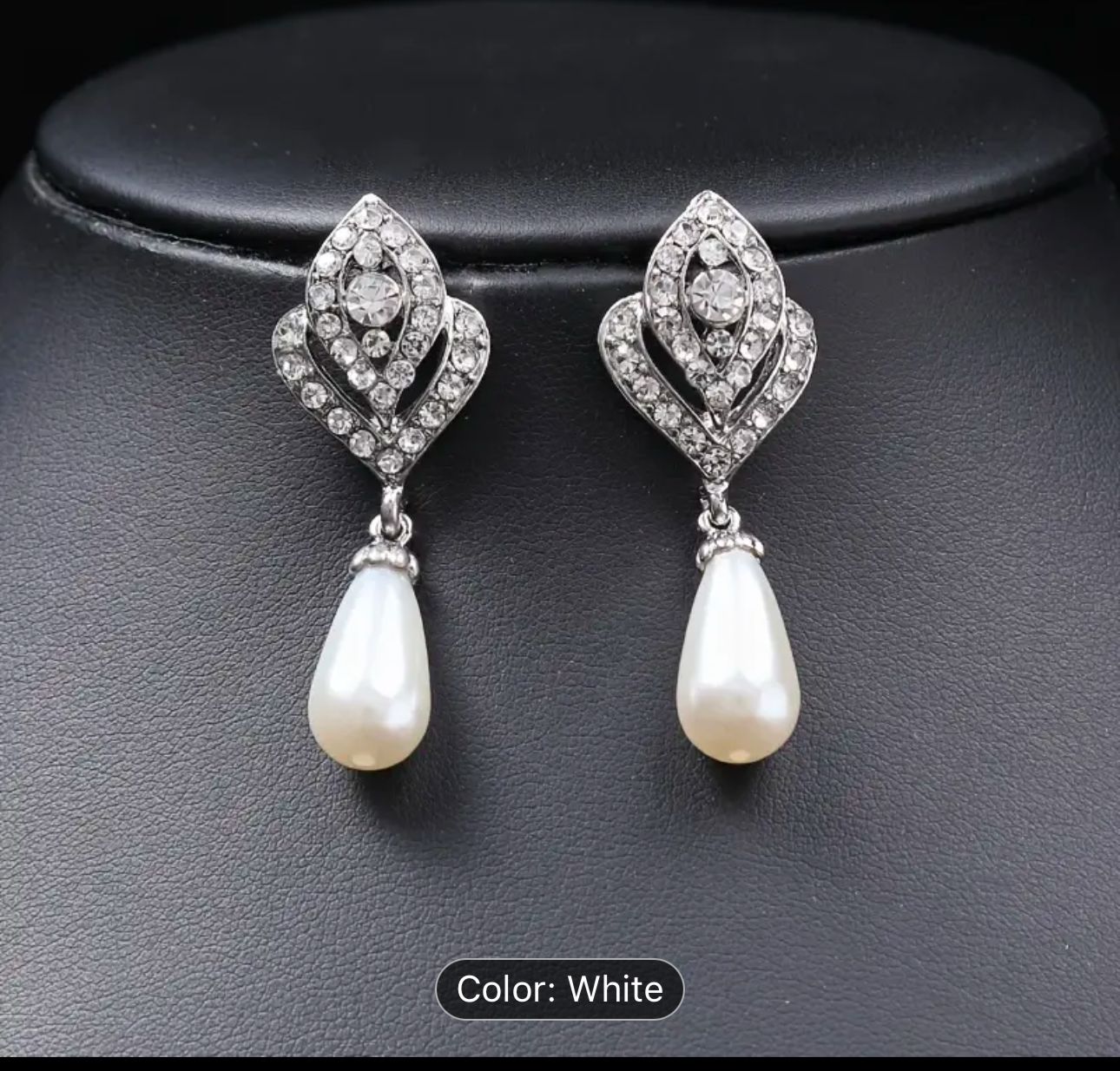 Unique Beaded Pearl Necklace and Earrings Set For Women in Berlin