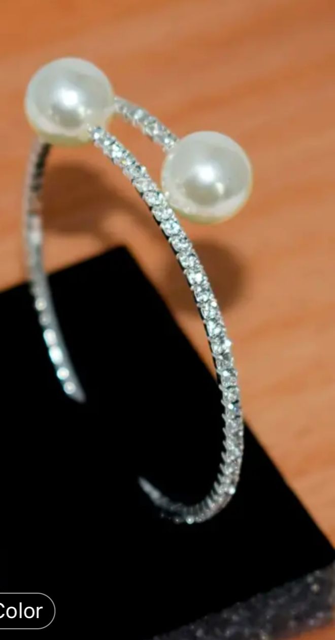 Trendy Rhinestone Silver Plated Pearl Bracelets in Munich