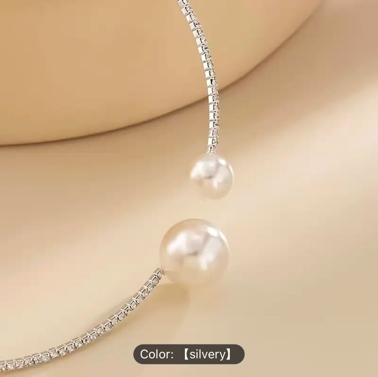 Open Collar Necklace Pearl Necklace in Munich