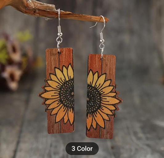 Lightweight Wooden Sunflower Earrings in Munich