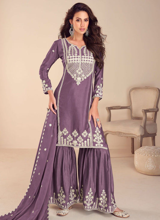 Embroidered Readymade Salwar Kameez in Munich