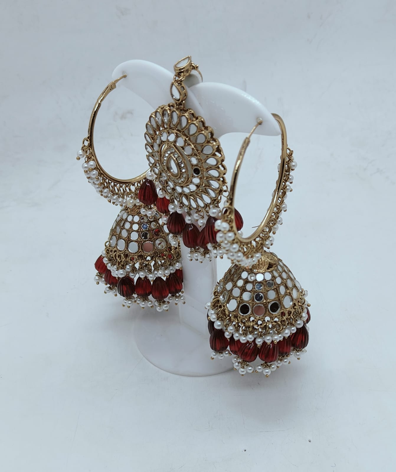 FASHION PARTY WEAR EARRINGS AND MANGTIKKA IN GERMANY
