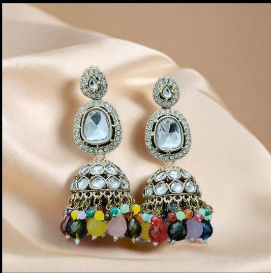 Art Earrings Jhumka in Berlin