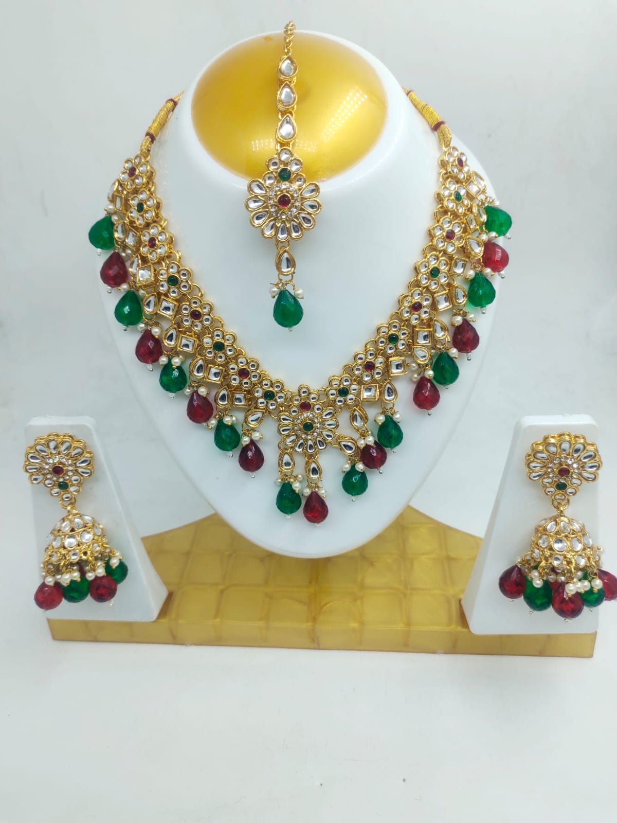 Fancy Party Wear Jewellery Sets in Berlin