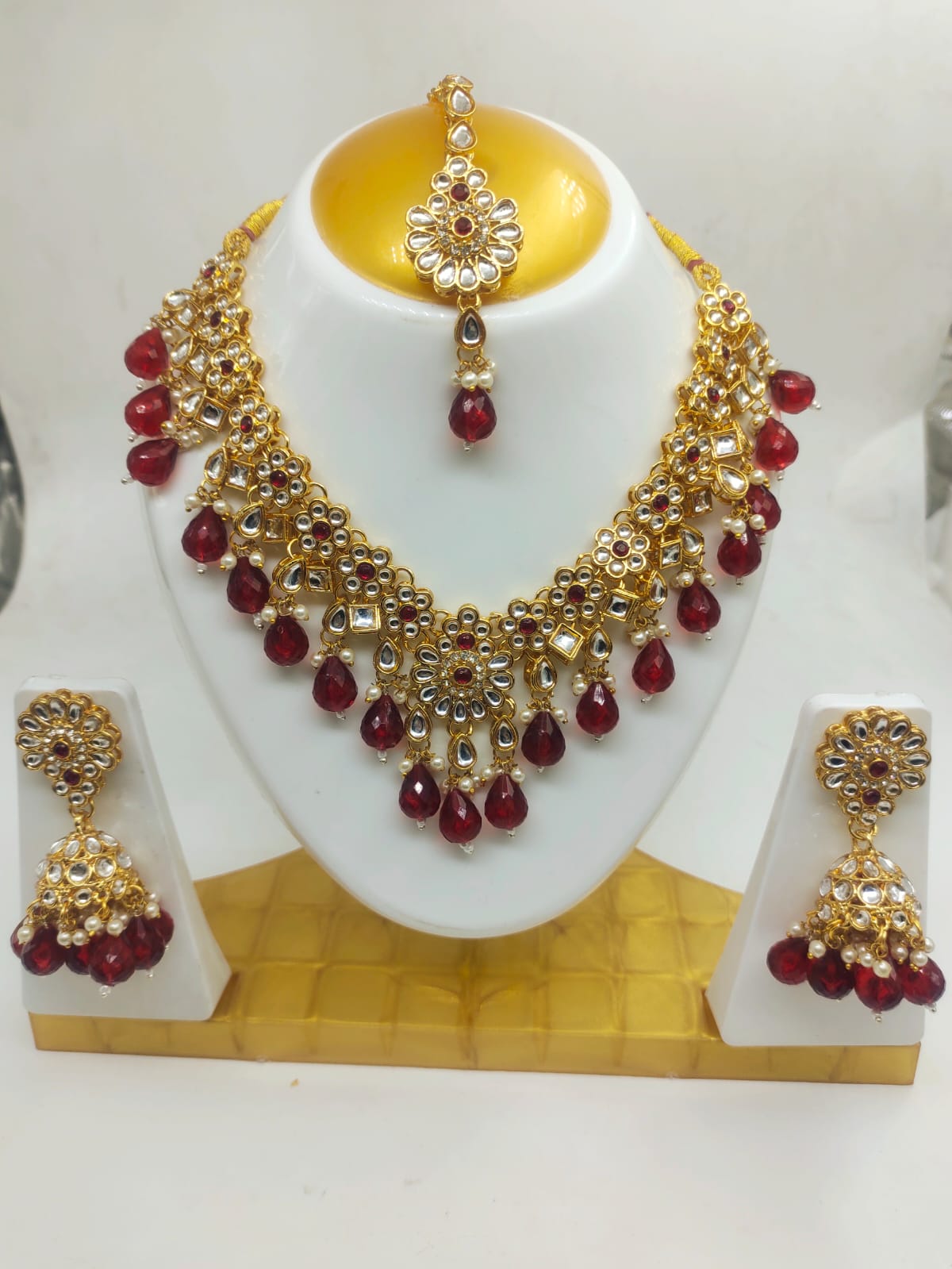 Fancy Party Wear Jewellery Sets in Berlin