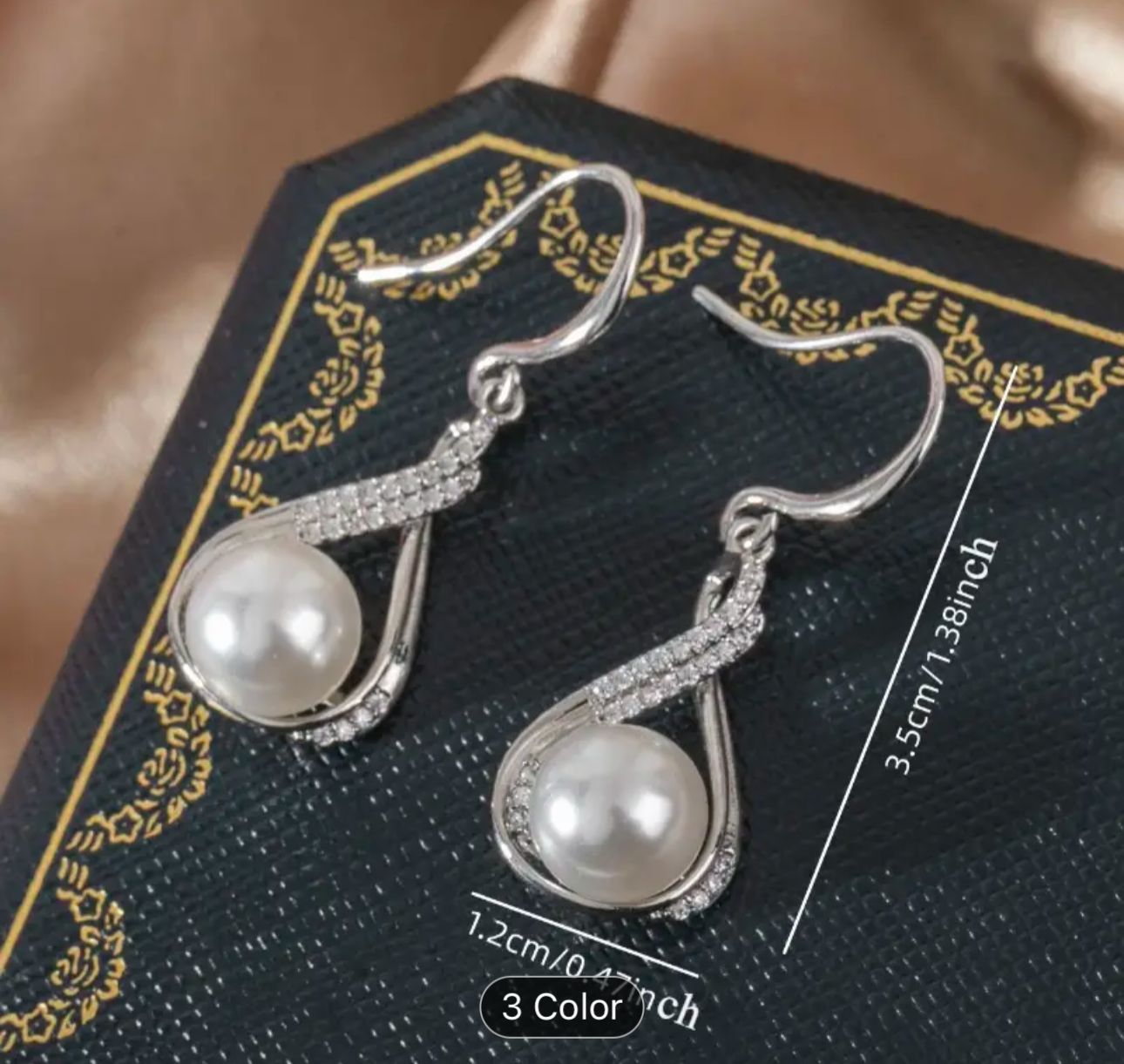 Sterling Silver Twisted Drop Pearl Necklace and Earrings set in Munich