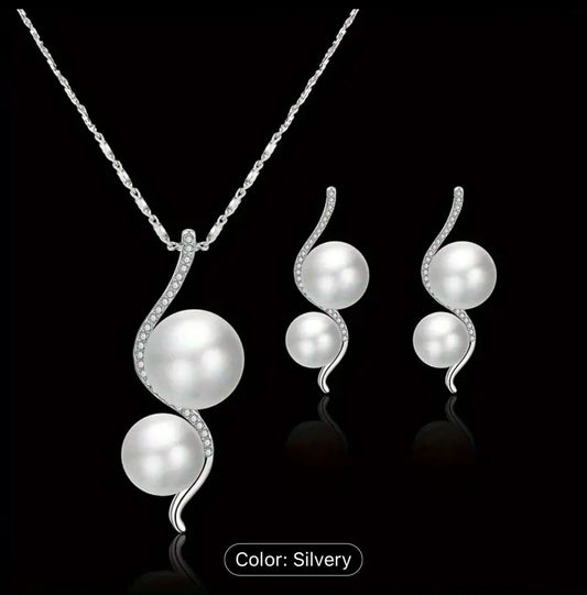 Trendy Fashion Pendant Set with Chain