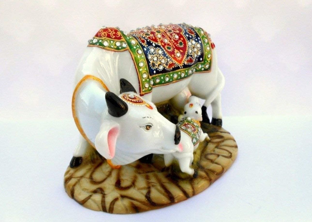 Decorative Marble Kamdhenu Cow and Calf Big Handcrafted Statue in Germany