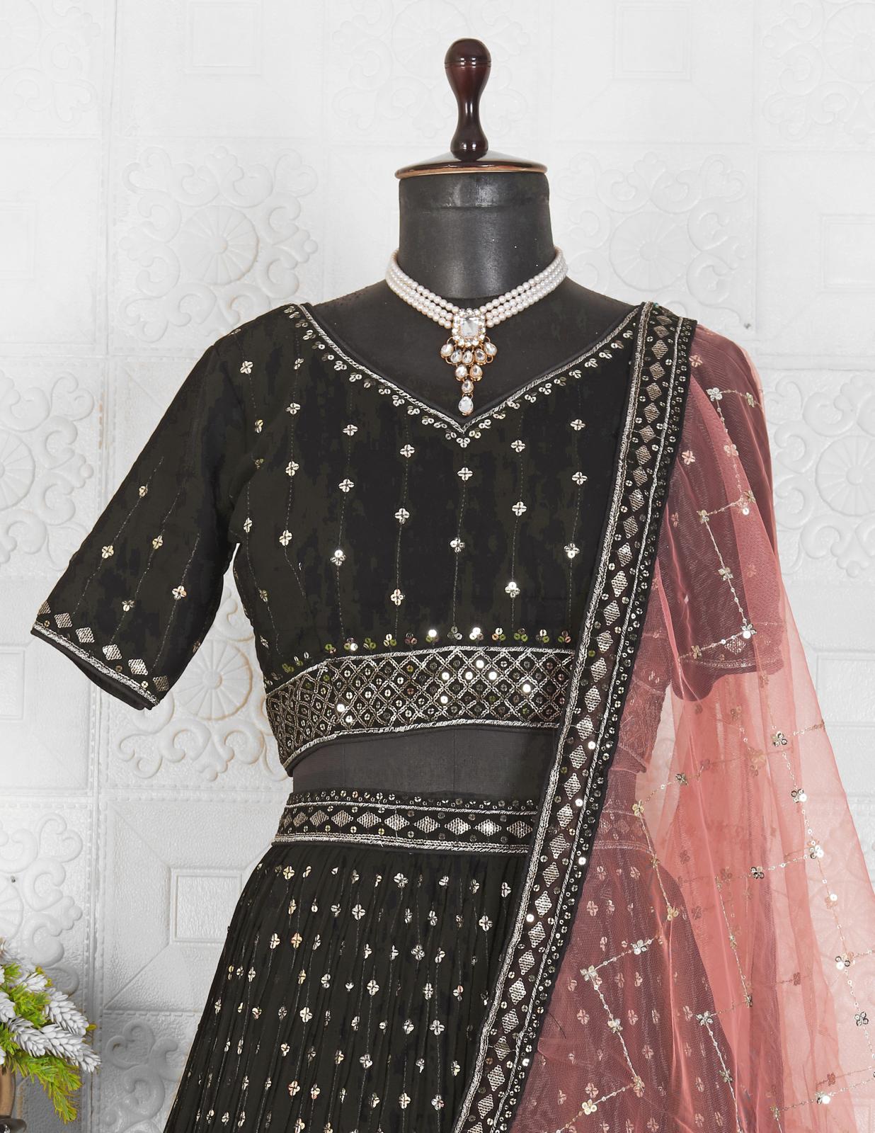 Pretty Design Lehengha Choli For Woman in Germany