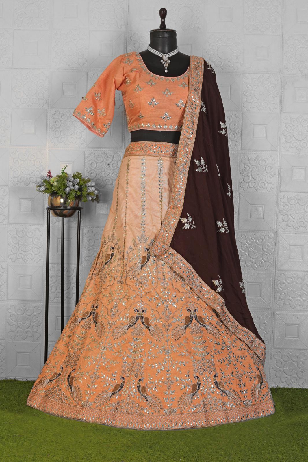 Beautiful Embroided Lehanga in Berlin