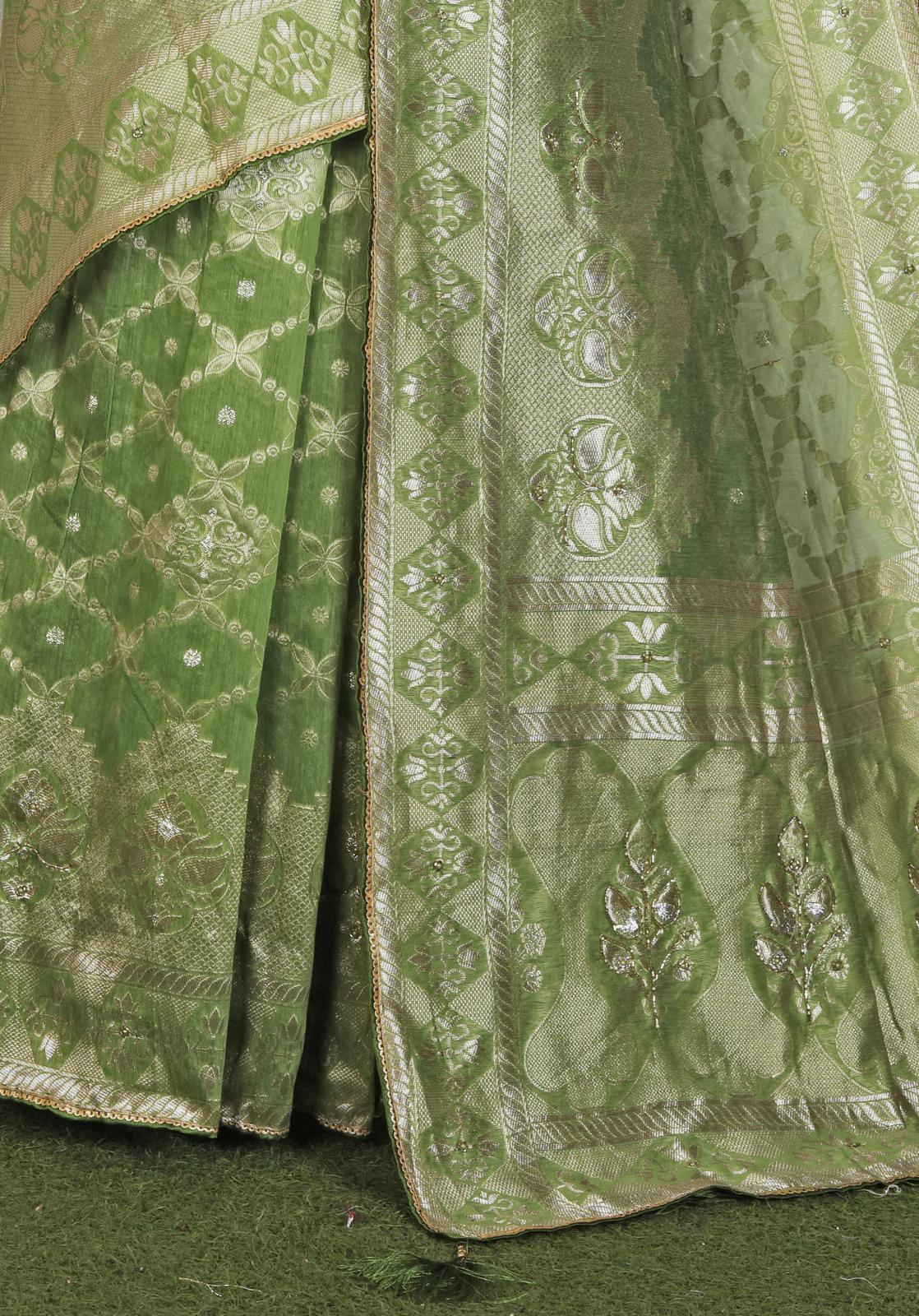Green soft silk saree in Berlin