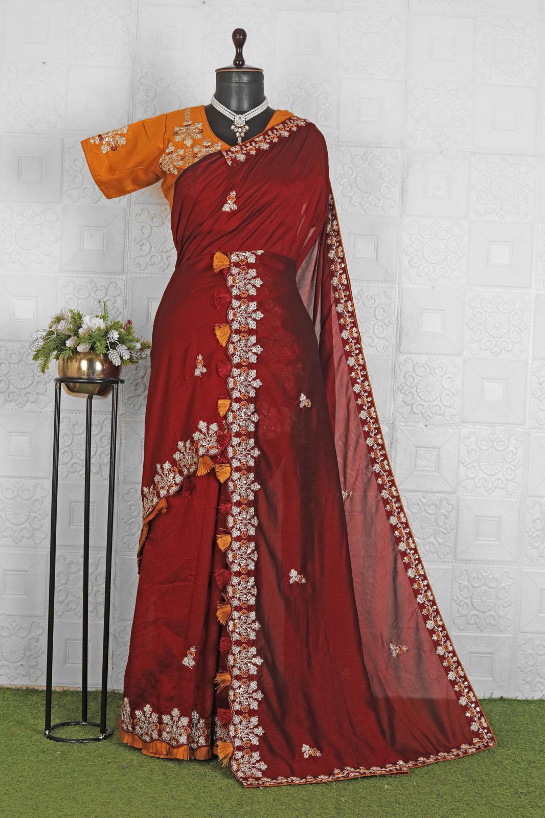 Embroidered Bollywood Silk Blend Saree in Munich