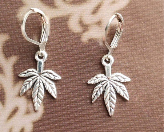 Tree Shape Charming Silver Charm Hoop Earrings in Germany