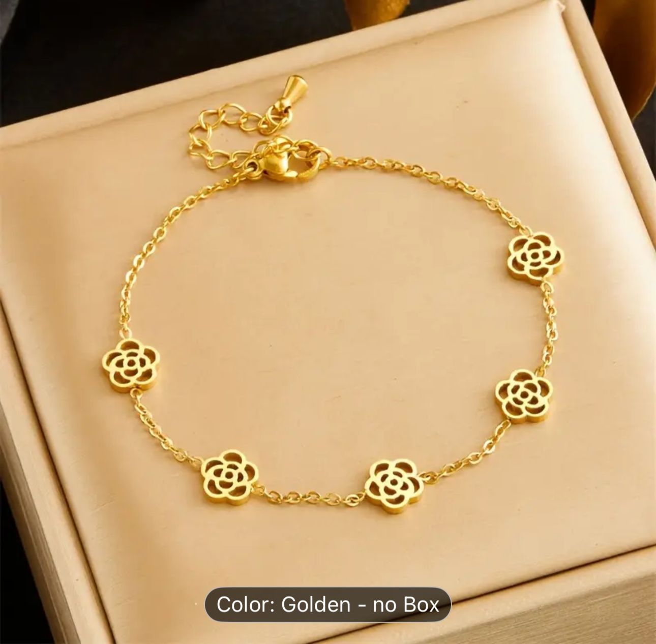 Gold-Plated Stainless Steel Hollow Rose Flower Chain Bracelet in Munich
