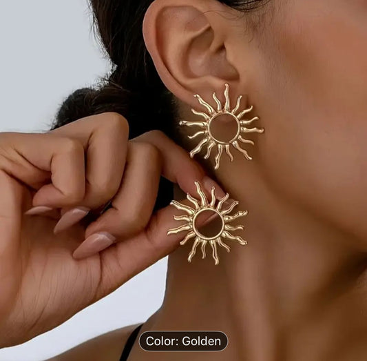 Sunflower Stud Earrings in Berlin