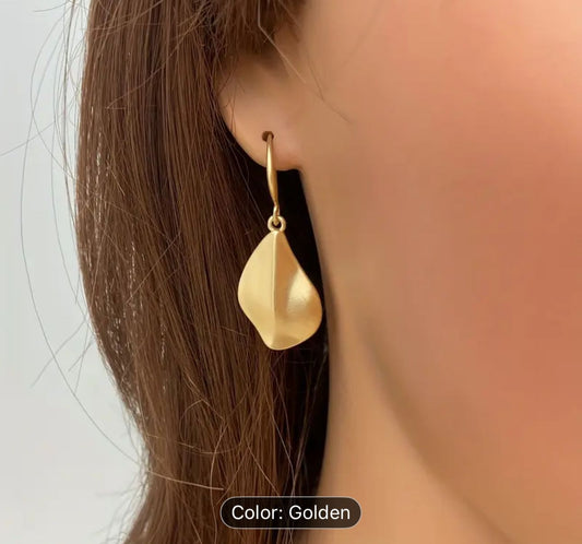 Tear Drop Earrings in Germany