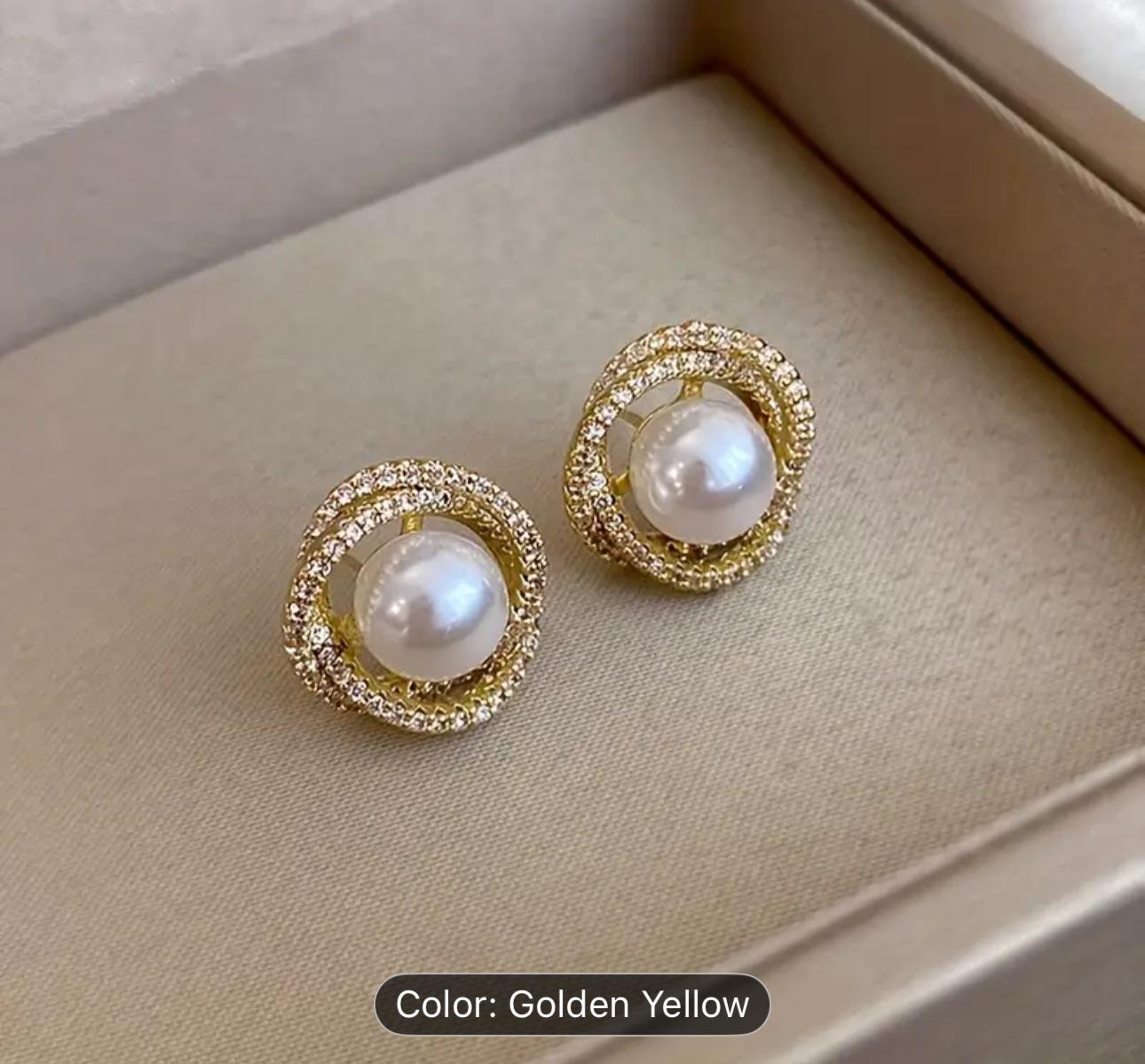 Round Pearl Zircon Korean Earrings in Germany
