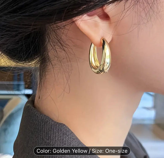 Shiny Golden Glamorous Hoops Earrings for Women and Girls in Germany
