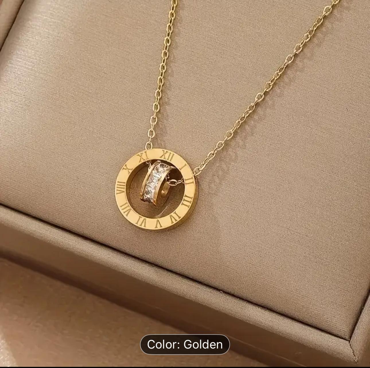 Roman Numeral Interlocking Circles Pendant Necklace in Munich