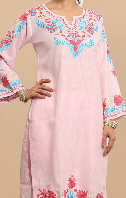 Floral Embroidered Thread Work Falak Kashmiri Straight Kurta in Berlin